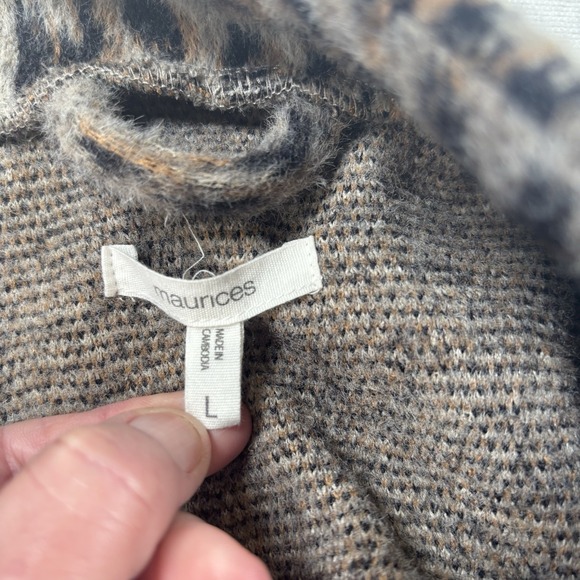 Maurices Women's Leopard Print Sweater Jacket Size L Brown Open Front Cardigan - Picture 3 of 10